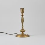 1216 7458 TABLE LAMP